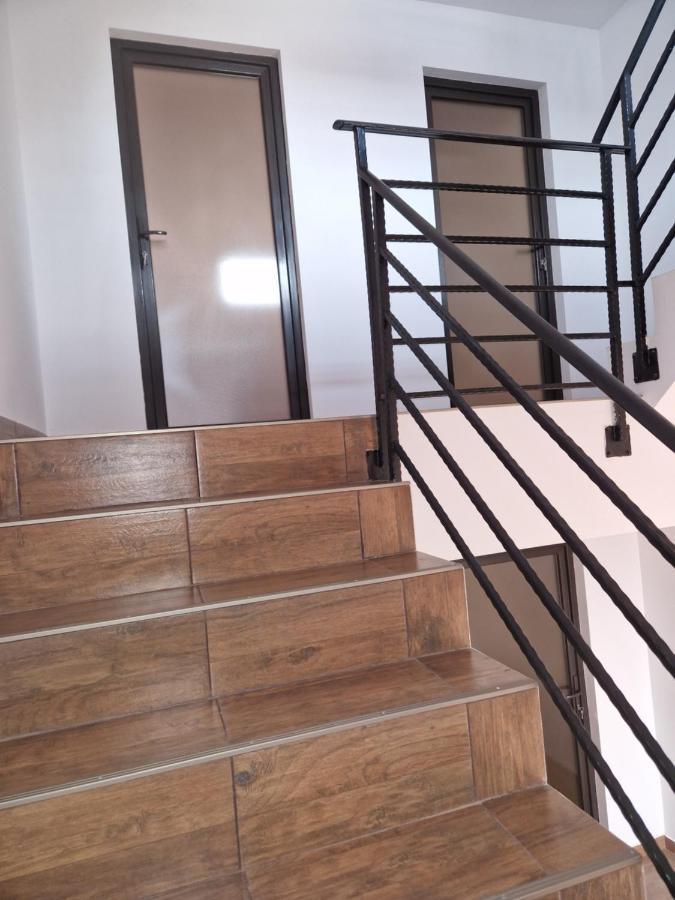 Splendid Aparthotel นาโวดาริ ภายนอก รูปภาพ